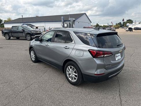 Used 2024 Chevrolet Equinox LT w/ LPO, Floor Liner Package FWD image 44