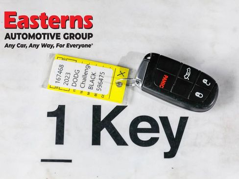 Used 2023 Dodge Challenger SXT image 23