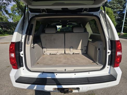 Used 2012 Chevrolet Suburban LT w/ Luxury Package image 13