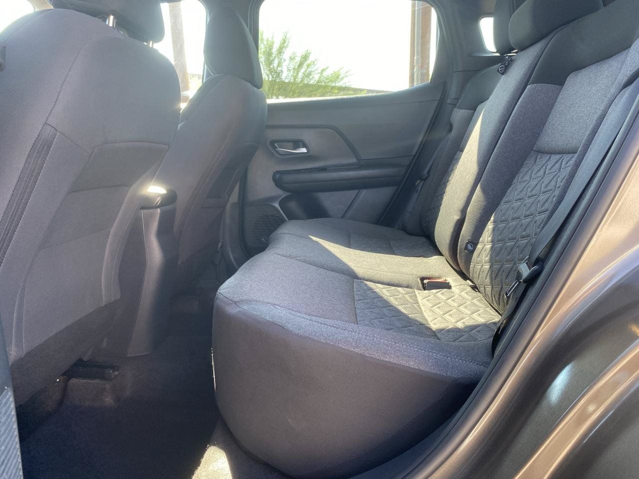 Used 2025 Nissan Kicks SV FWD image 7