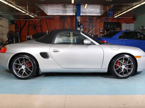 Used 2000 Porsche Boxster S RWD image 2