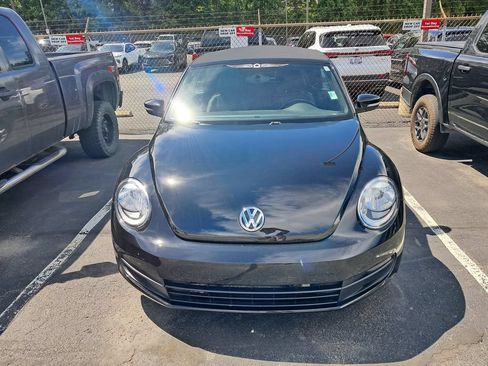 Used 2015 Volkswagen Beetle 1.8T FWD image 5