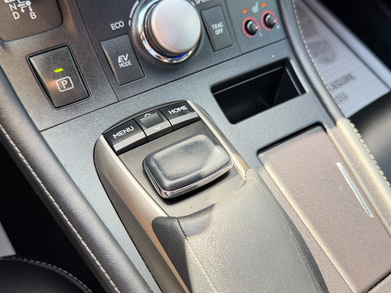 Used 2015 Lexus CT 200h w/ Navigation Package FWD image 61