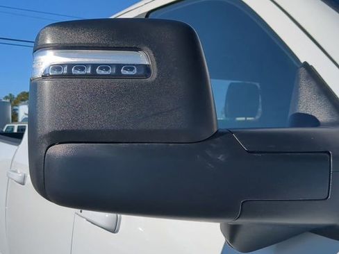 New 2026 RAM 2500 Limited AWD/4WD image 11