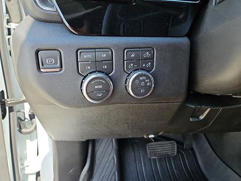 New 2026 GMC Sierra 2500 SLT w/ Texas SLT Premium Package image 17