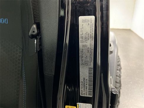 Used 2024 Jeep Wrangler Unlimited Rubicon 4xe w/ Convenience Group image 33