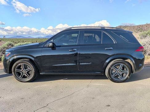 Used 2024 Mercedes-Benz GLE 350 4MATIC image 3