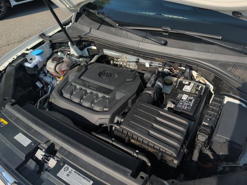 Used 2019 Volkswagen Tiguan S w/ Driver Assistance Package FWD image 28