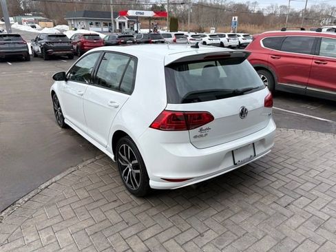 Used 2015 Volkswagen Golf SE w/ Golf Sport Package image 11