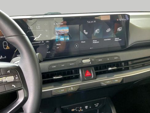 Used 2025 Kia K4 EX FWD image 6