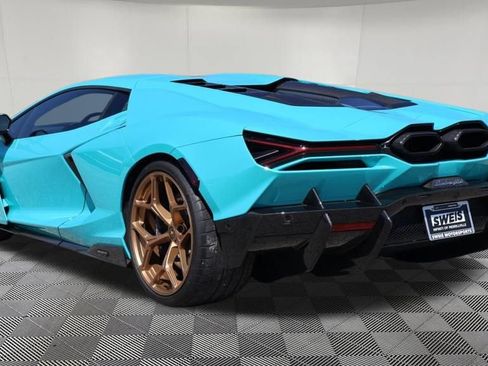 Used 2024 Lamborghini Revuelto AWD/4WD image 8