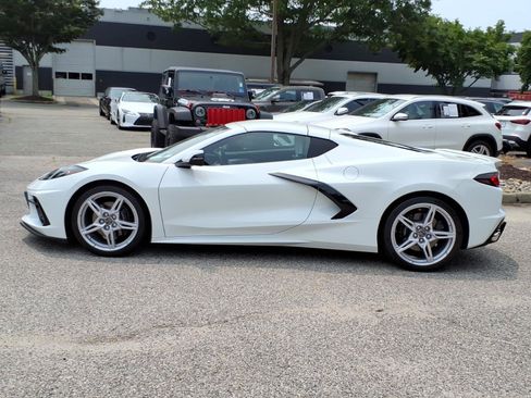 Used 2022 Chevrolet Corvette Stingray Preferred Cpe w/ Battery Protection Package RWD image 3