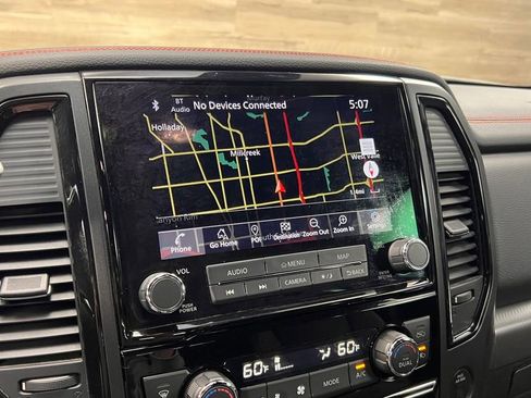 Used 2023 Nissan Titan PRO-4X w/ Pro-4x Convenience Package AWD/4WD image 7