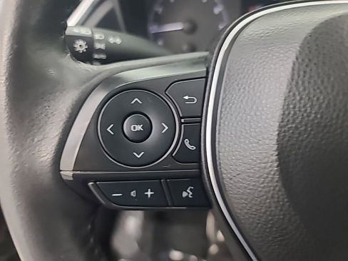 Used 2024 Toyota Corolla Cross LE image 29