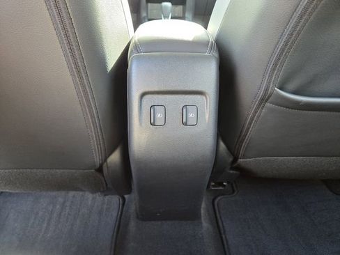 Used 2022 Nissan Kicks SR w/ Premium Package image 14