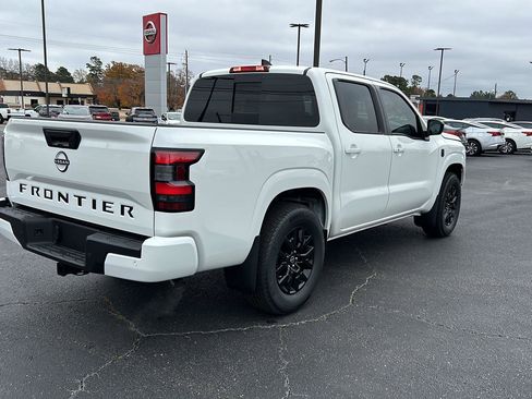 New 2026 Nissan Frontier SV w/ SV Convenience Package image 7
