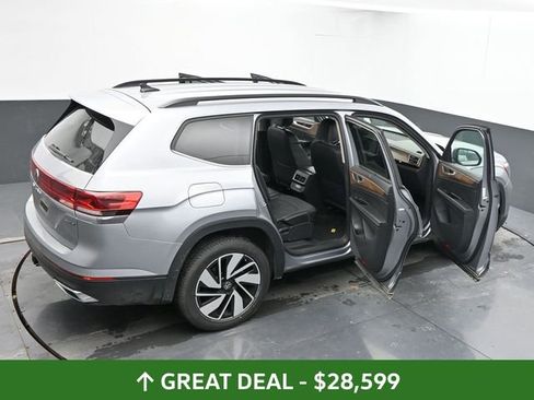 Used 2024 Volkswagen Atlas SE AWD/4WD image 47