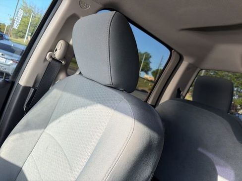 Used 2018 RAM 2500 Tradesman w/ Chrome Appearance Group image 19