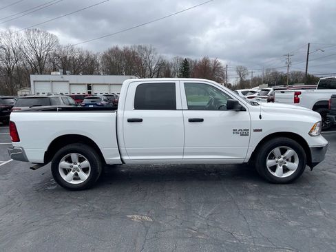 Used 2023 RAM 1500 Classic SLT image 7