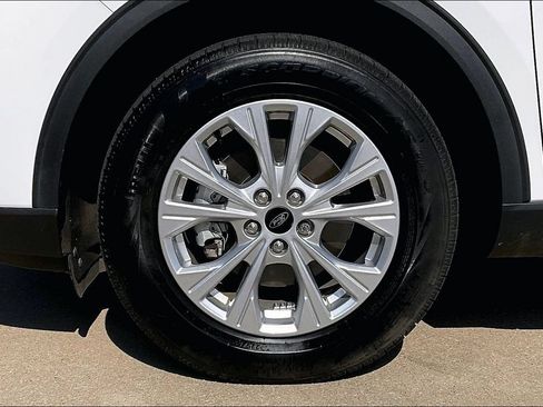 Used 2024 Ford Escape Active AWD/4WD image 9