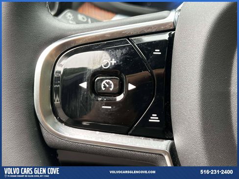 Used 2023 Volvo XC60 T8 Ultimate w/ Climate Package AWD/4WD image 21