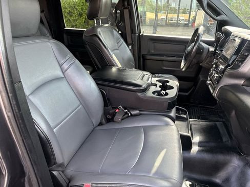 Used 2022 RAM 3500 Tradesman w/ Convenience Group AWD/4WD image 20