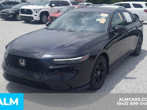 Used 2025 Honda Accord SE image 23
