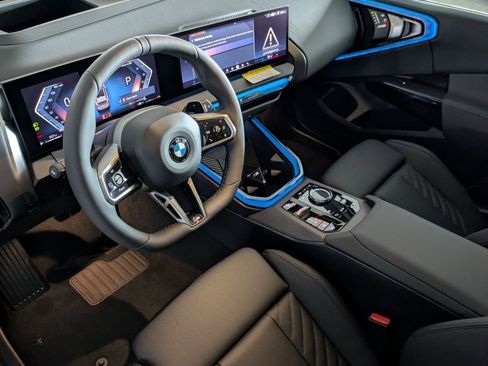 New 2026 BMW X3 xDrive30 w/ M Sport Package AWD/4WD image 7