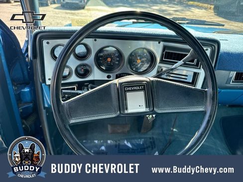 Used 1988 Chevrolet Silverado 3500 2WD Crew Cab image 16