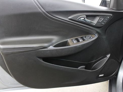 Used 2024 Chevrolet Malibu LT FWD image 17