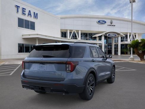 New 2026 Ford Explorer ST-Line image 8