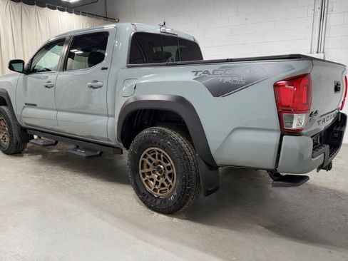 Used 2023 Toyota Tacoma 4x4 Double Cab w/ Trail Edition image 5