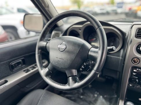 Used 2003 Nissan Xterra SE S/C image 11