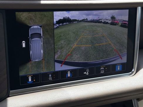 Used 2021 GMC Yukon XL Denali RWD image 36