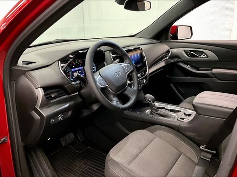Used 2023 Chevrolet Traverse LT FWD image 31
