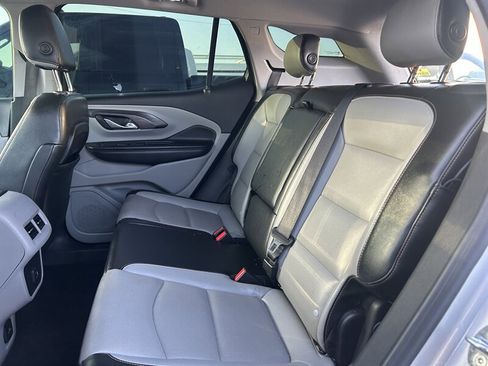 Used 2019 GMC Terrain SLT image 18