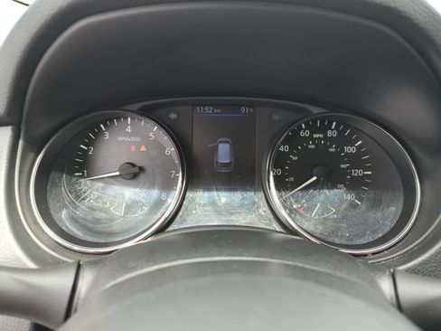 Certified 2020 Nissan Rogue S FWD image 44