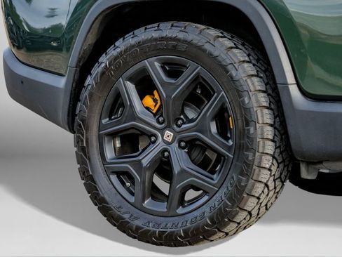 Used 2022 Rivian R1T Adventure image 59