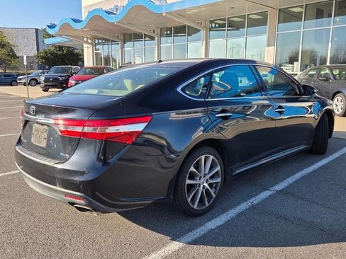 Used 2015 Toyota Avalon XLE Touring FWD image 5