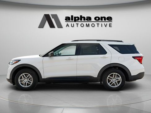 New 2026 Ford Explorer Active w/ Active Comfort Package RWD image 12