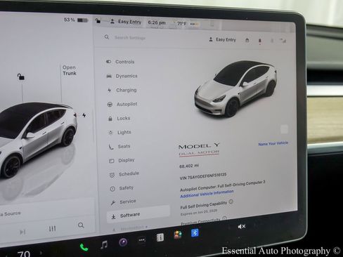 Used 2022 Tesla Model Y Performance image 18