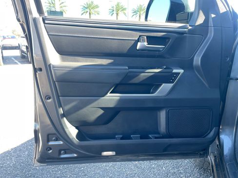 Used 2023 Toyota Tundra Platinum image 13