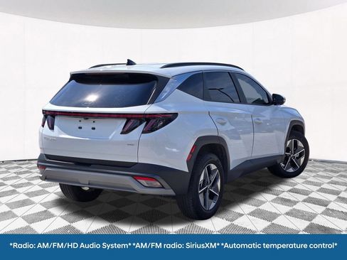 Certified 2025 Hyundai Tucson SEL AWD/4WD image 15