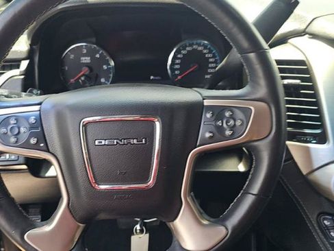 Used 2017 GMC Yukon Denali w/ Open Road Package AWD/4WD image 12