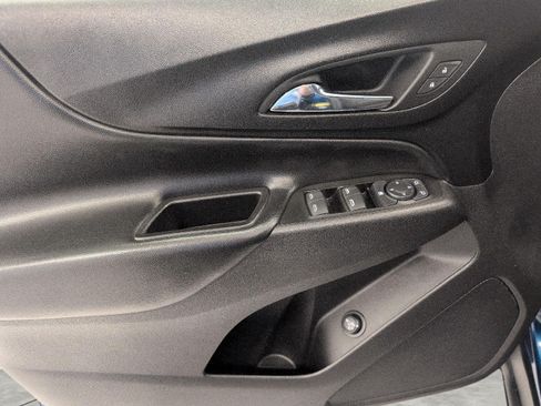 Used 2020 Chevrolet Equinox LT AWD/4WD image 25