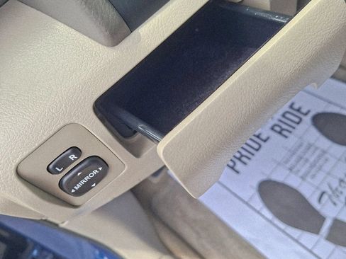 Used 2007 Toyota Camry CE FWD image 24