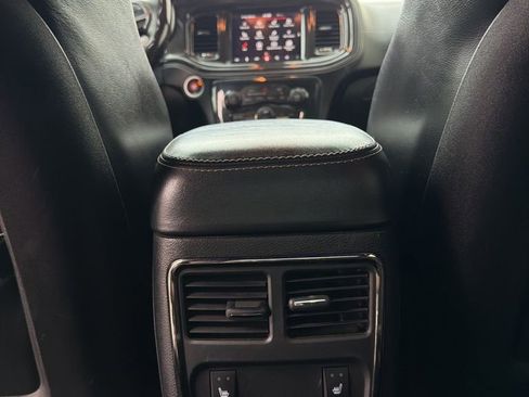 Used 2019 Dodge Charger SRT Hellcat w/ Navigation & Travel Group RWD image 26
