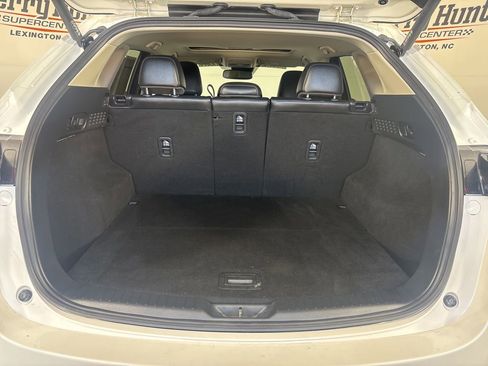 Used 2023 MAZDA CX-5 AWD 2.5 S w/ Premium Package image 28