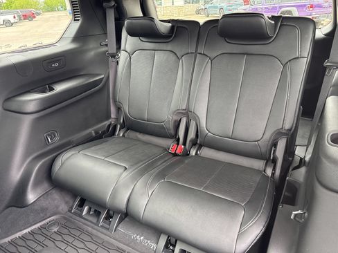 New 2026 Jeep Grand Cherokee L Limited AWD/4WD image 17