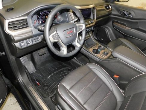Used 2023 GMC Acadia Denali w/ Denali Ultimate Package image 14